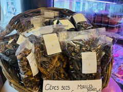 -Le Comptoir de la Gastronomie