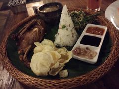 -Pundi Pundi Restaurant