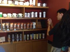 零售区-星巴克(深圳罗湖书城店)