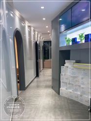 -LESSMORE科技头皮理容中心