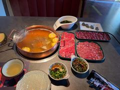 -牛村来人潮汕牛肉火锅(西单店)