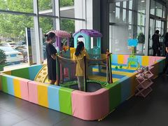 -奔驰上海利星(七宝店)