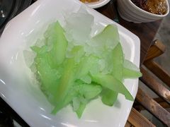 -超越炭火牛蛙火锅鸡(河东店)