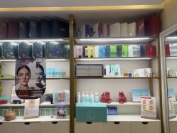 -茜茜美妍堂·华熙生物·甜朵体验中心