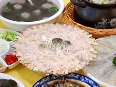 -官塘陈记鱼生·潮汕砂锅粥·牛肉火锅(潮枫路总店)