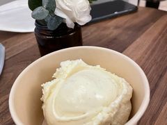 香草冰淇淋-LUNEURS月乐诗 冰淇淋咖啡(环贸店)