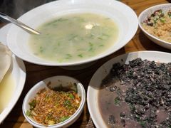 -木柴豆腐·活海鲜·鲁菜(岚山路店)