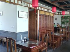 大堂-亿诣蝎府炸酱面羊蝎子火锅(酷车小镇店)