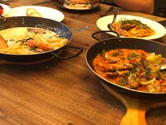 -SISTERS BAR RESTAURANT川意酒馆(嘉善老市H楼店)