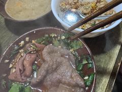 -渝嘴小老弟老火锅(华新村店)