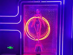 -歌迷量贩KTV(南阳路店)