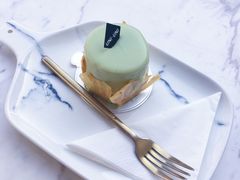 -UNI UNI(环亚凯瑟琳店)