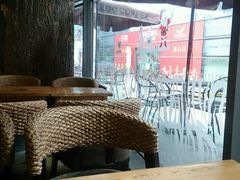 -Who乎coffee&bar