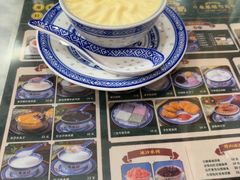 -广信牛奶甜品世家(台东店)