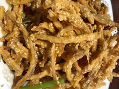 -董厨煨汤馆(车站路店)