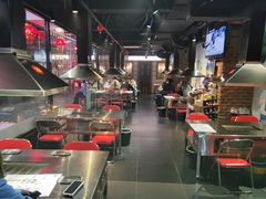 大堂-马路牙子地桌烤肉(工体店)