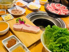 -唯成•韩国炭火烤肉 유성고기