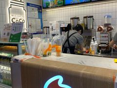 -CoCo都可(湖滨银泰店B区店)