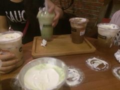 royaltea皇茶-喜茶(广州番禺奥园广场店)