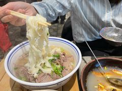 -破瓦寒窑·地摊烤羊排