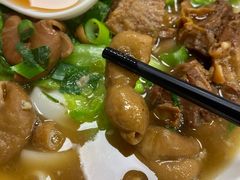 牛腩猪肠河粉-珍珍小食店(西华路店)