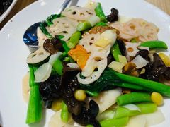 荷塘素食-德胜轩正宗顺德菜(宝安沙井会展中心店)