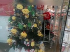 -名创优品(广州萝岗万达广场店)