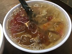 -汕头街养生糖水铺