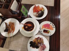 -广州万富希尔顿酒店·感趣自助餐厅·金秋蟹宴生蚝海鲜刺身