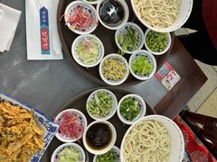 -海碗居老北京炸酱面(增光路店)