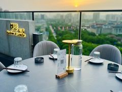 -烛影拾光·创意菜·鲜花·音乐(曲江钻石半岛店)