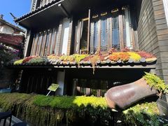 -桥边小楼·手工云南菜·古城观景小楼