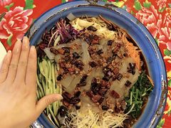 -闯关东东北农家菜(崂山石老人店)
