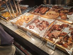 -金滏山烤肉·海鲜·火锅自助餐厅(襄阳万达店)