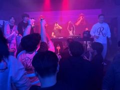 -AMS CLUB
