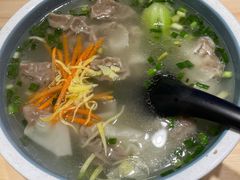 -老新隆牛肉锅贴(新街口店)