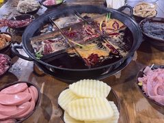 -正南齊北重庆老火锅(光华村直营店)