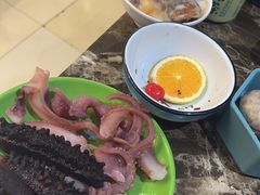-新艺自助美食城(中山路店)