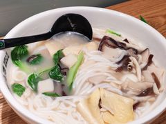 -蒙自源米线大王(南山大新商业街店)