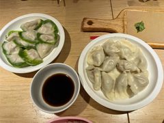 -关东小磨东北菜(上海长风大悦城店)