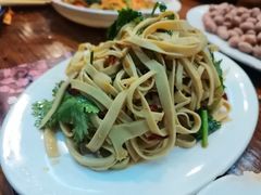 -韩风烤牛肉冷面店