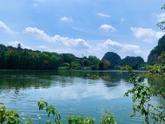 -星湖旅游景区七星岩
