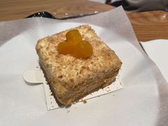 椰香白巧克力蛋糕-Tims天好咖啡(长风大悦城店)