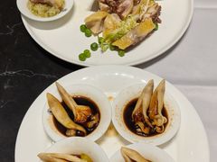 -红鼎豆捞·非遗鲍皇汤火锅(宝丰路店)