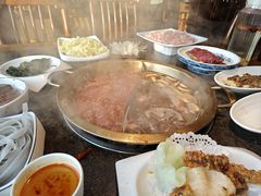 -小天鹅火锅·一线江景洪鼎旗舰店(洪崖洞店)
