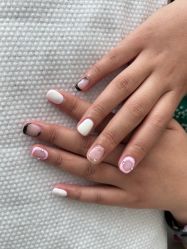 -ManiQ 美甲美睫專門店