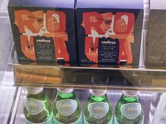 -LAVAZZA拉瓦萨咖啡(中航城君尚购物中心店)