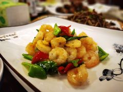 炸烹虾球-燕风楼烤鸭店(建设总店)