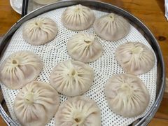 -正宗开封黄家灌汤小笼包子