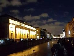 -滴血救世主教堂